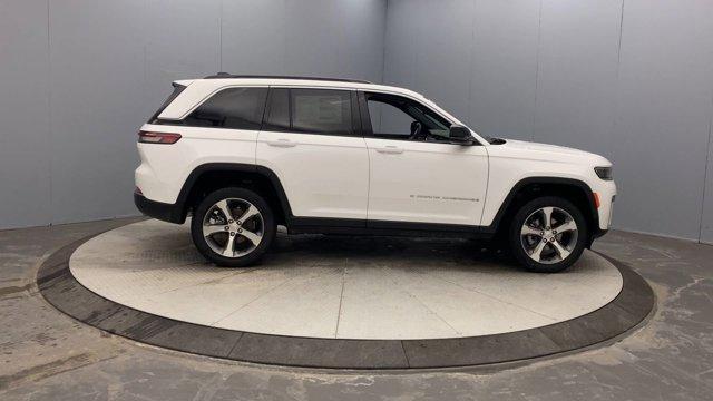 new 2026 Jeep Grand Cherokee car, priced at $49,210