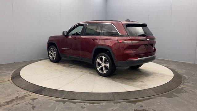 new 2026 Jeep Grand Cherokee car, priced at $48,985