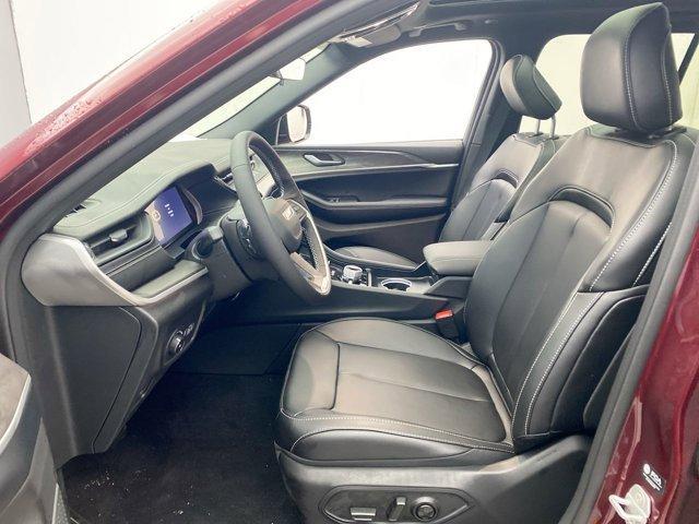 new 2026 Jeep Grand Cherokee car, priced at $48,985