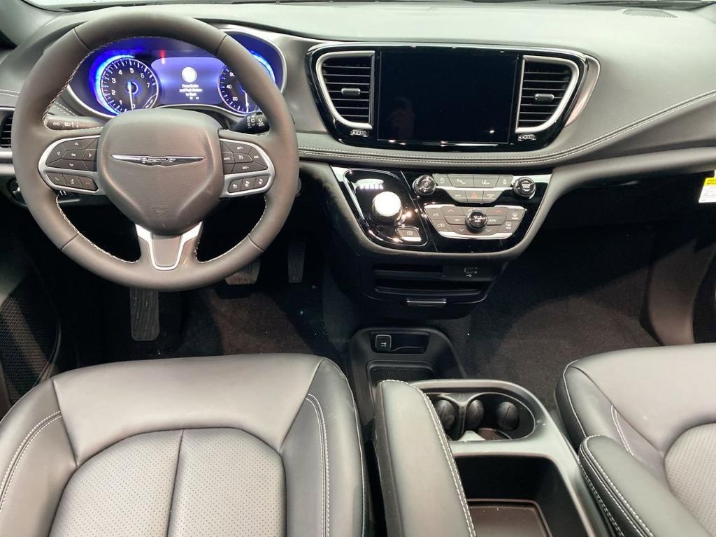 new 2026 Chrysler Pacifica car, priced at $48,005