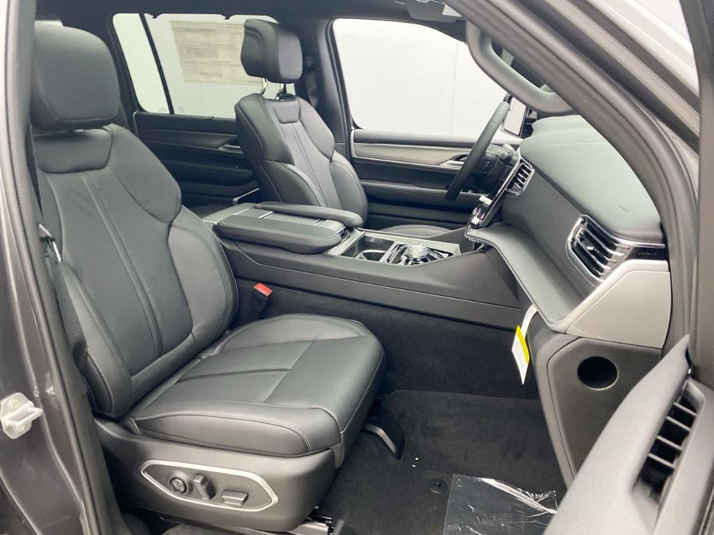 new 2026 Jeep Grand Wagoneer car, priced at $83,850