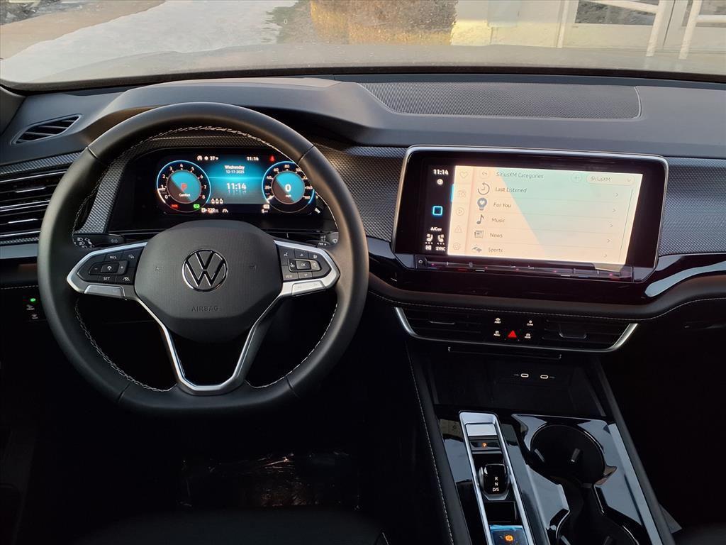 new 2026 Volkswagen Atlas Cross Sport car, priced at $46,125