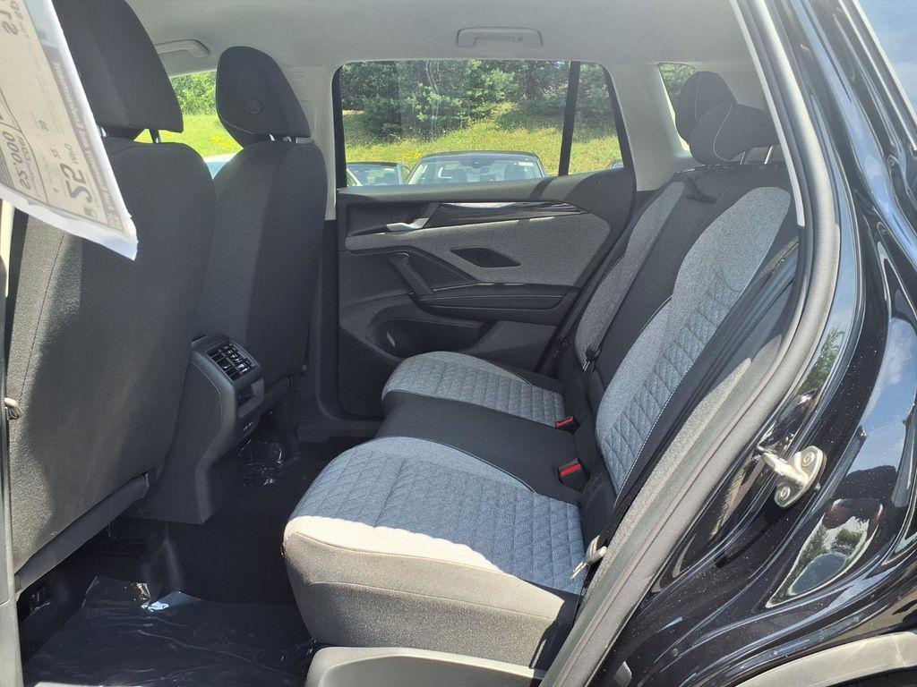 new 2026 Volkswagen Tiguan car, priced at $31,053