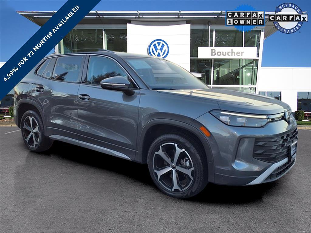 used 2025 Volkswagen Tiguan car, priced at $32,490