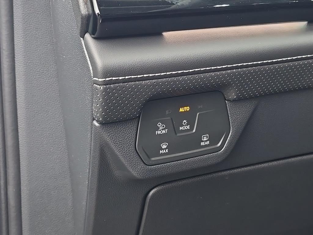 new 2026 Volkswagen Atlas car, priced at $47,934