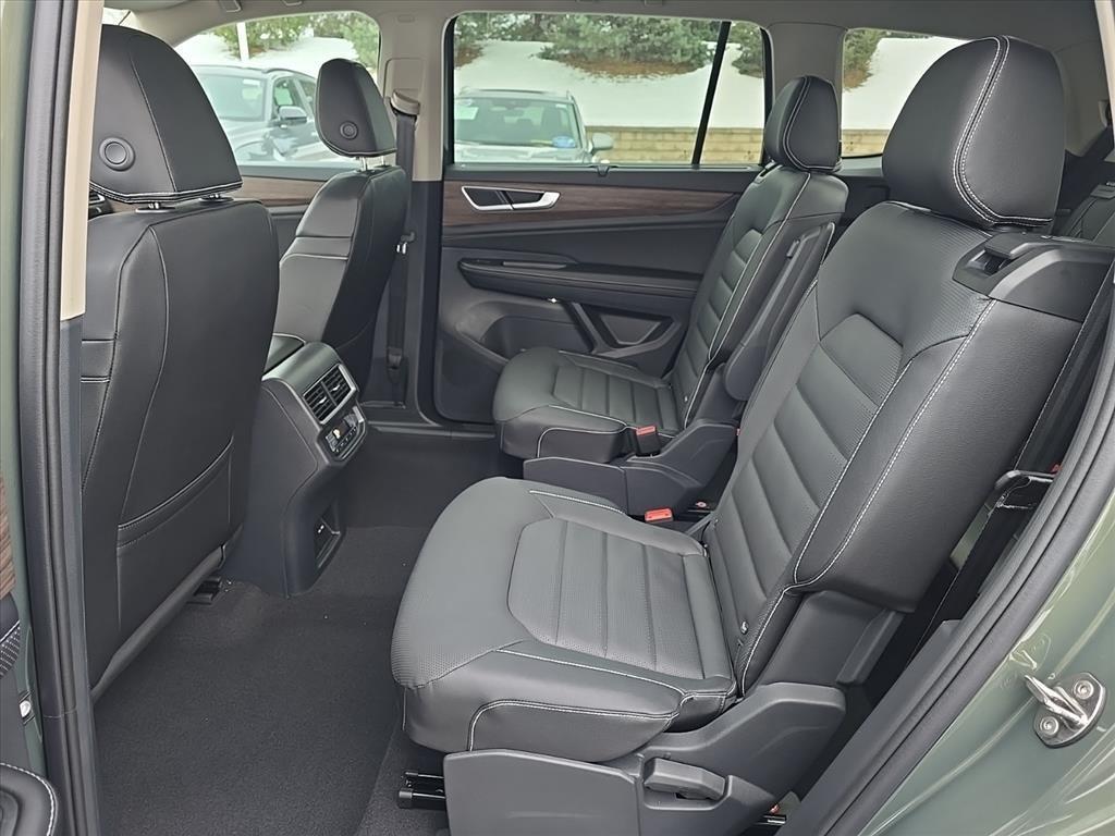 new 2026 Volkswagen Atlas car, priced at $47,934