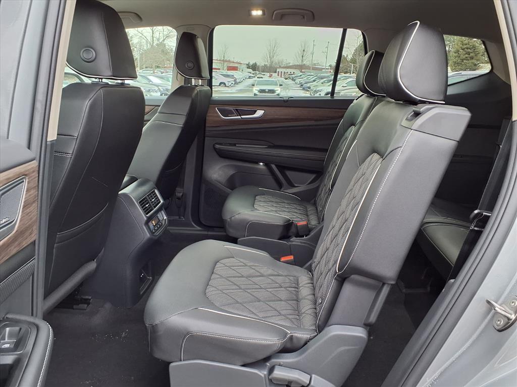 new 2026 Volkswagen Atlas car, priced at $53,779