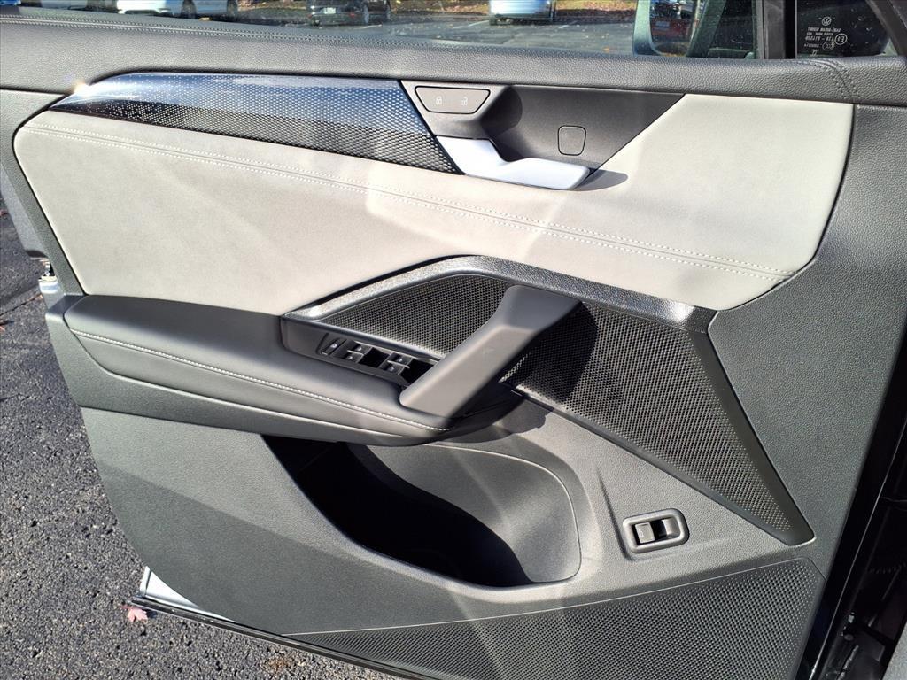 new 2026 Volkswagen Tiguan car, priced at $38,854