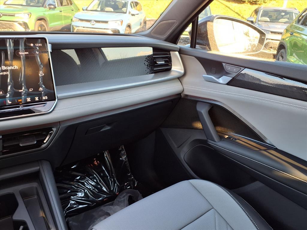 new 2026 Volkswagen Tiguan car, priced at $38,854