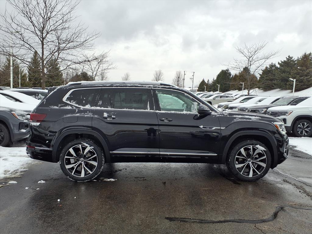 new 2026 Volkswagen Atlas car, priced at $52,181
