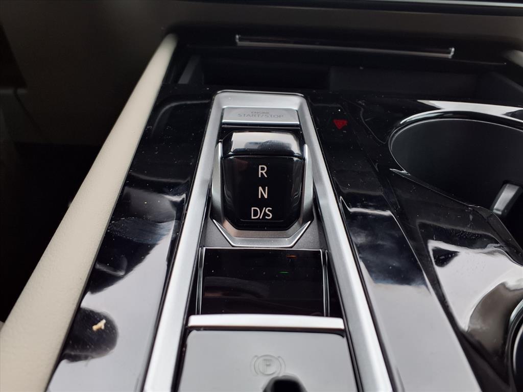 new 2026 Volkswagen Atlas car, priced at $52,181