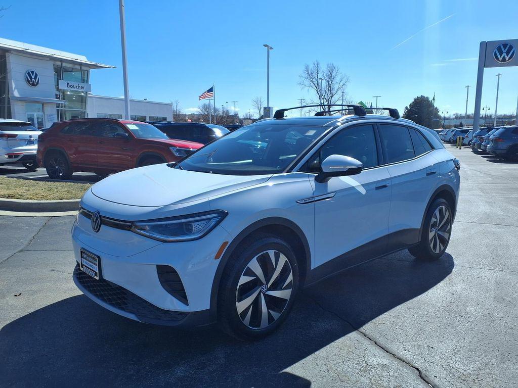 used 2022 Volkswagen ID.4 car, priced at $19,490