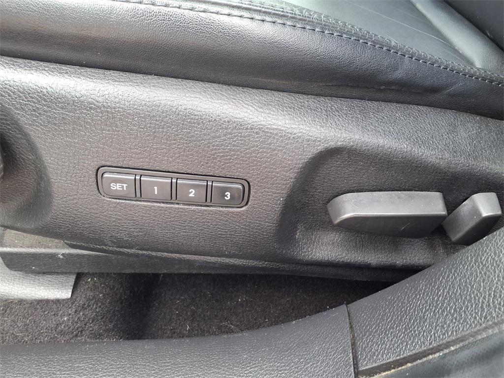 used 2009 Mazda Mazda6 car, priced at $10,890