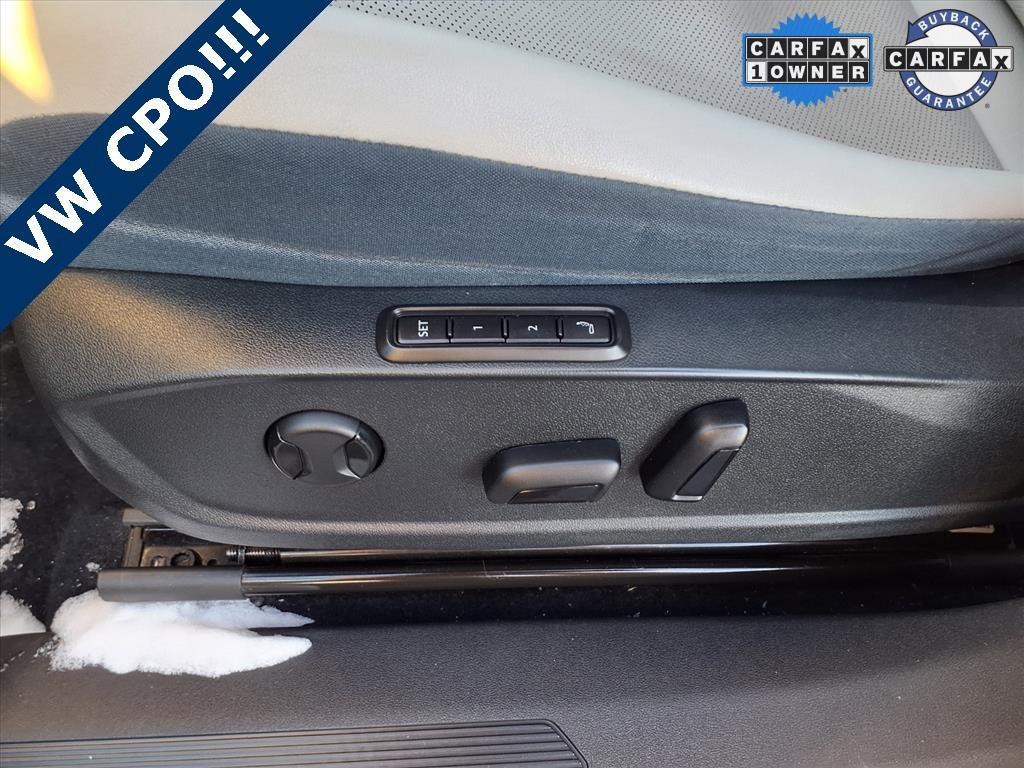 used 2023 Volkswagen ID.4 car, priced at $23,380