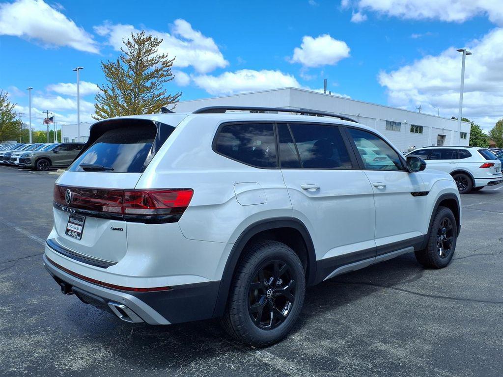 new 2026 Volkswagen Atlas car, priced at $45,513