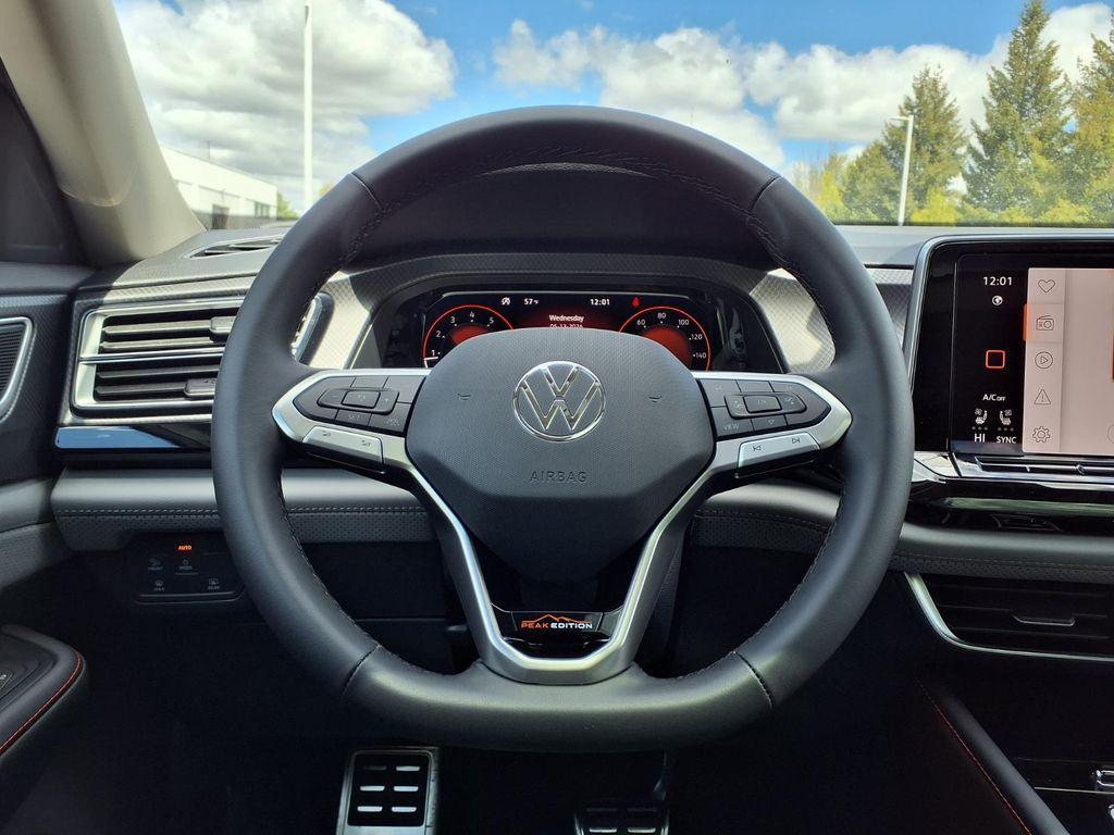new 2026 Volkswagen Atlas car, priced at $45,513