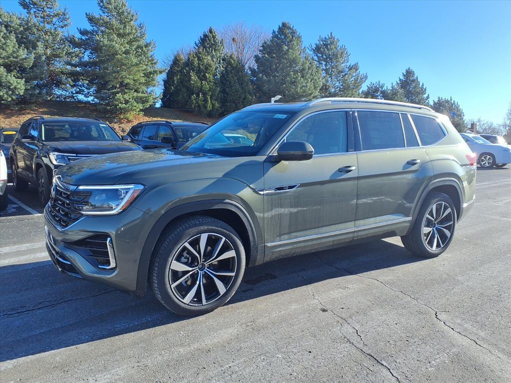 new 2026 Volkswagen Atlas car, priced at $52,181