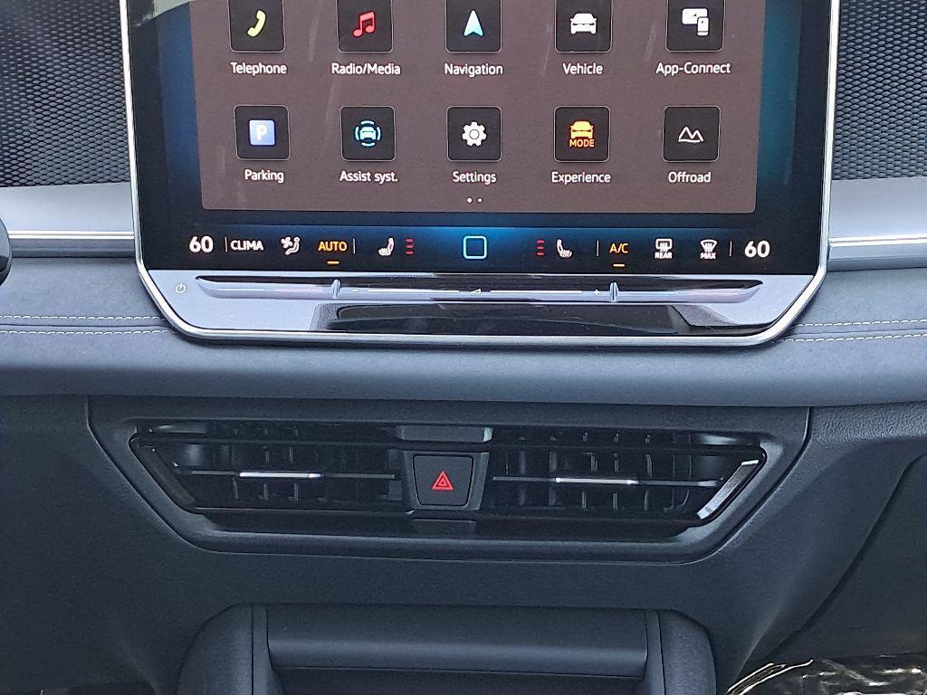 new 2025 Volkswagen Tiguan car, priced at $30,338