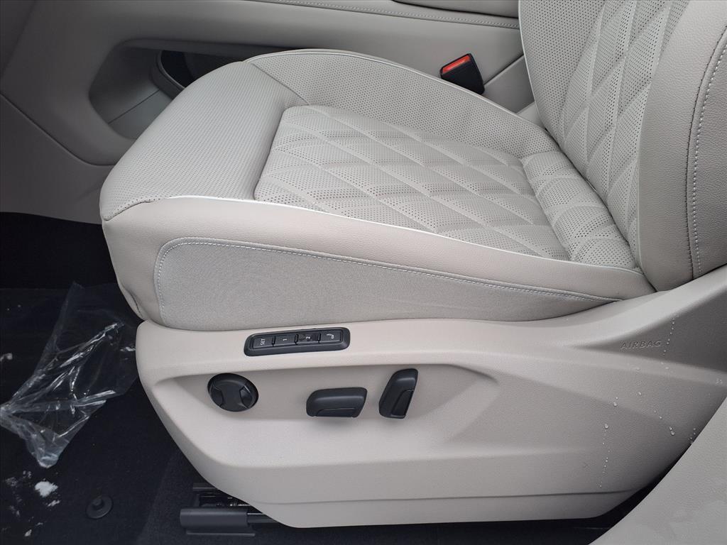 new 2026 Volkswagen Atlas car, priced at $53,216