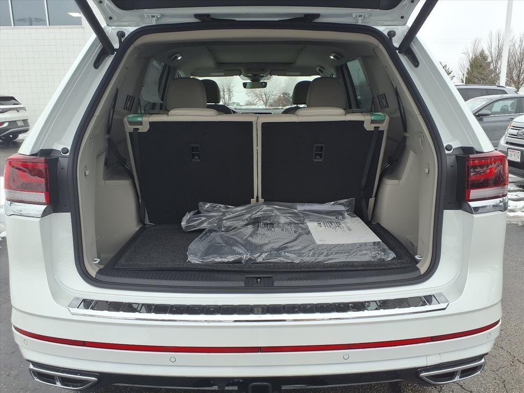 new 2026 Volkswagen Atlas car, priced at $53,216