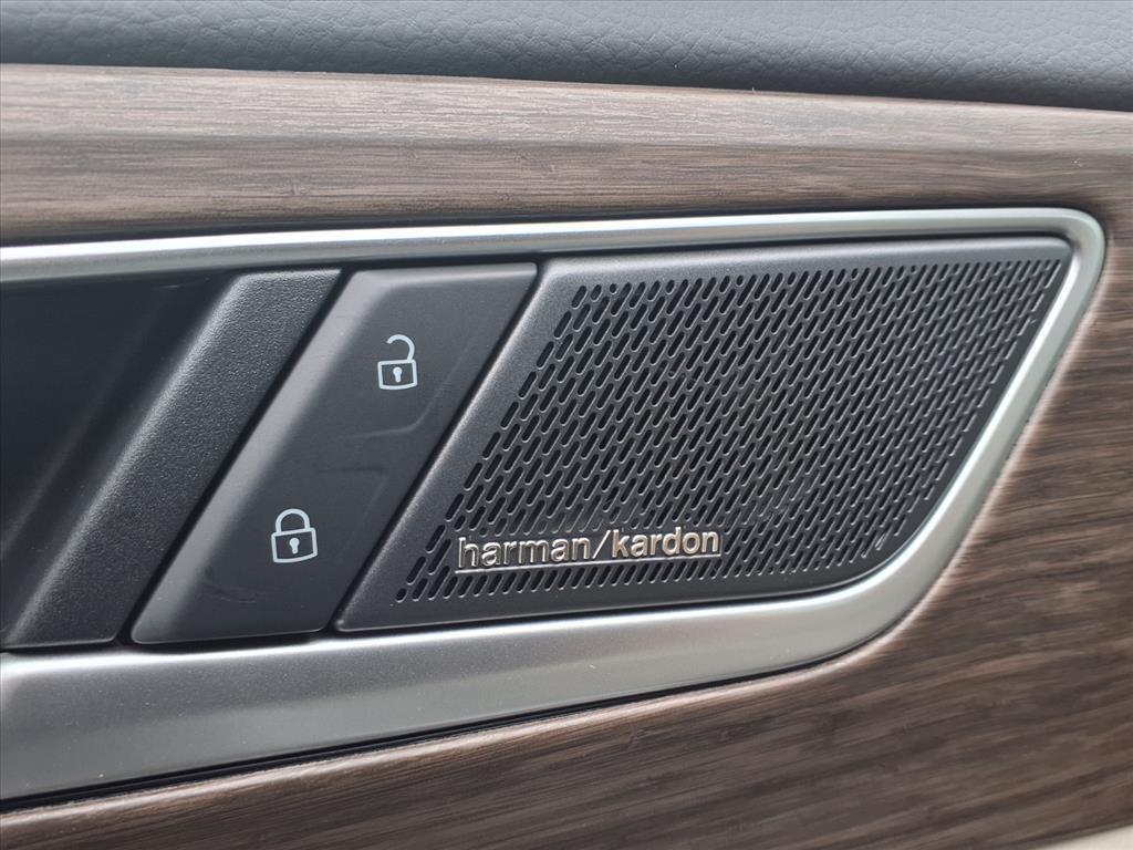 new 2026 Volkswagen Atlas car, priced at $53,216