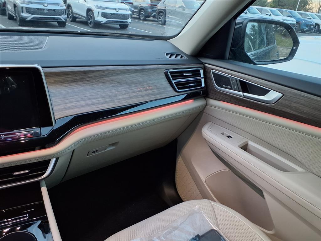 new 2026 Volkswagen Atlas car, priced at $52,779