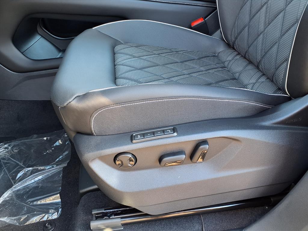 new 2026 Volkswagen Atlas car, priced at $52,779