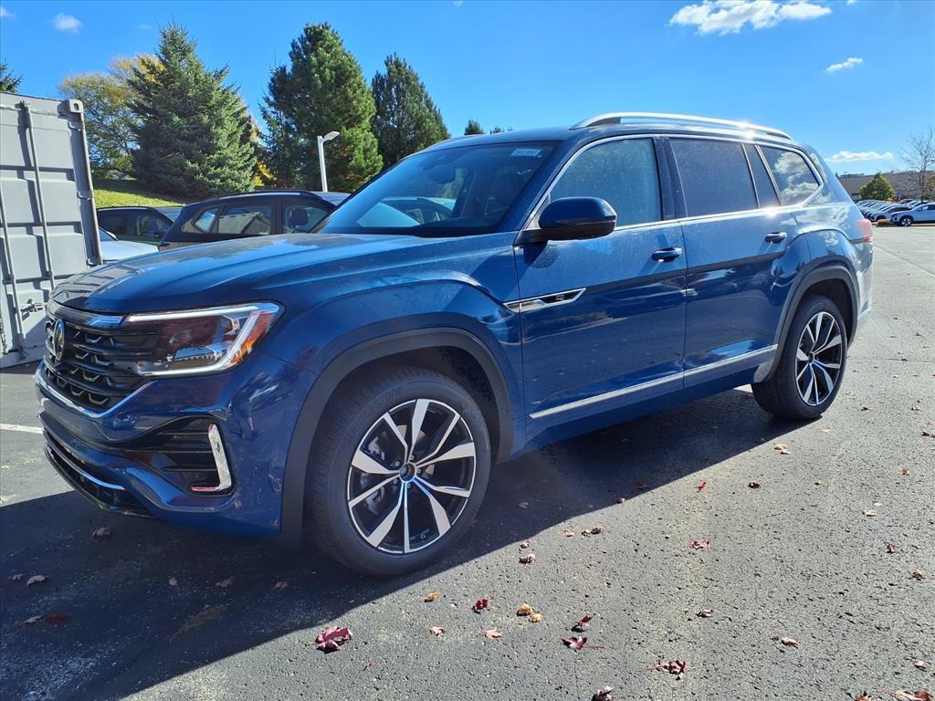 new 2026 Volkswagen Atlas car, priced at $52,779