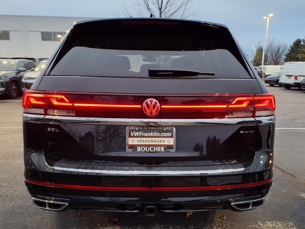 new 2026 Volkswagen Atlas car, priced at $52,181