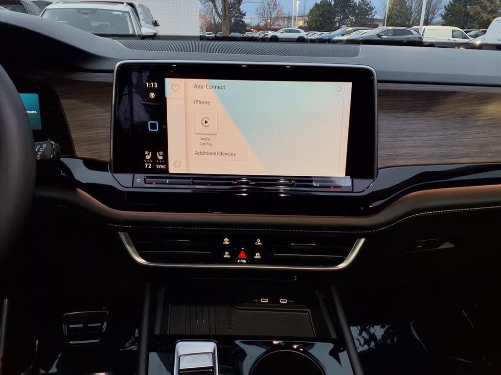 new 2026 Volkswagen Atlas car, priced at $52,181