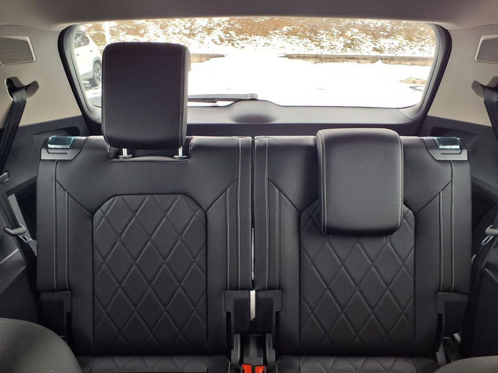 new 2026 Volkswagen Atlas car, priced at $54,216