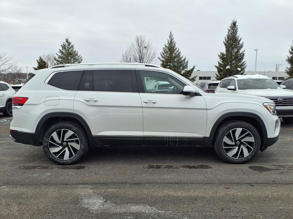 new 2026 Volkswagen Atlas car, priced at $48,371
