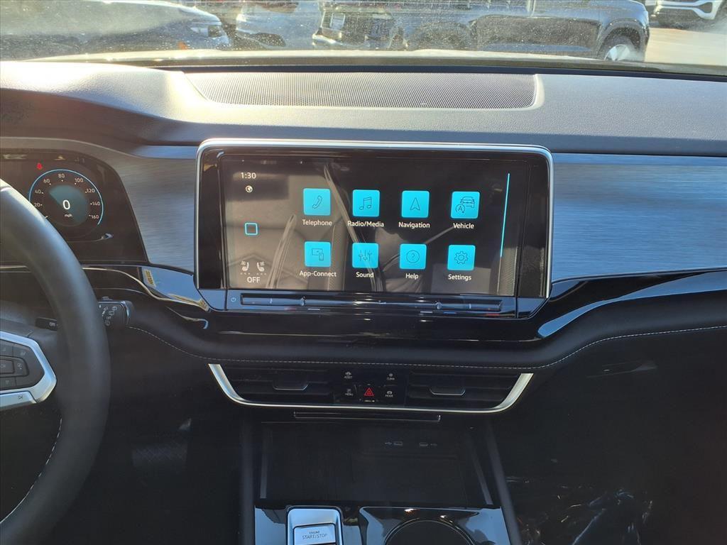 new 2026 Volkswagen Atlas Cross Sport car, priced at $43,810