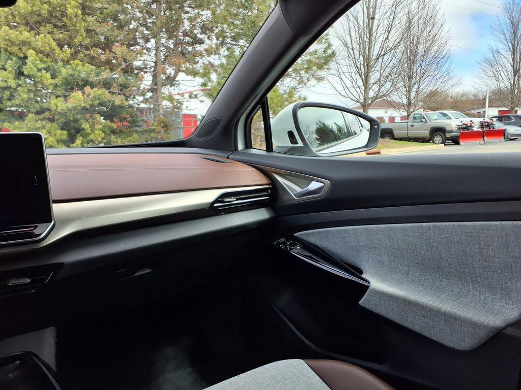 used 2025 Volkswagen ID.4 car, priced at $29,490