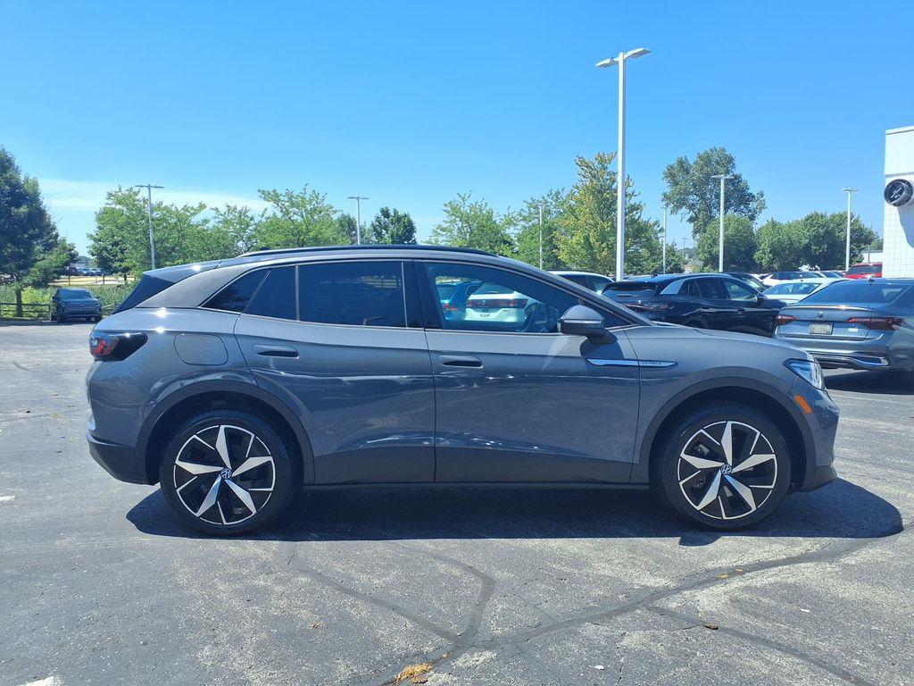 used 2023 Volkswagen ID.4 car, priced at $26,998