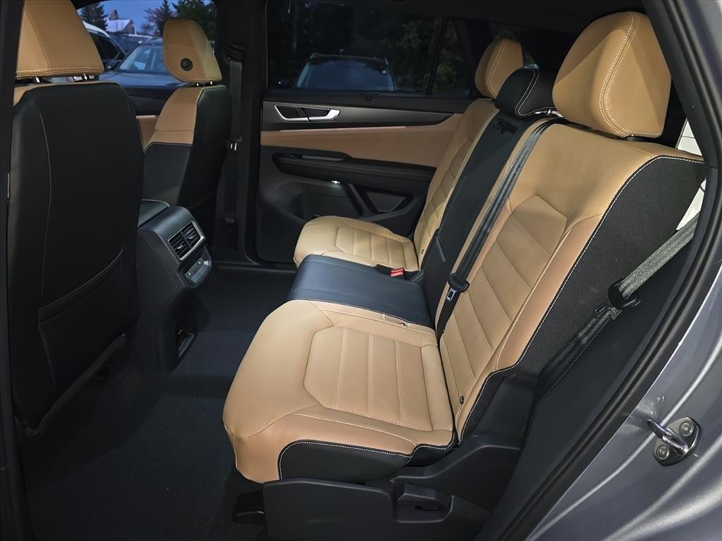 new 2026 Volkswagen Atlas Cross Sport car, priced at $48,009