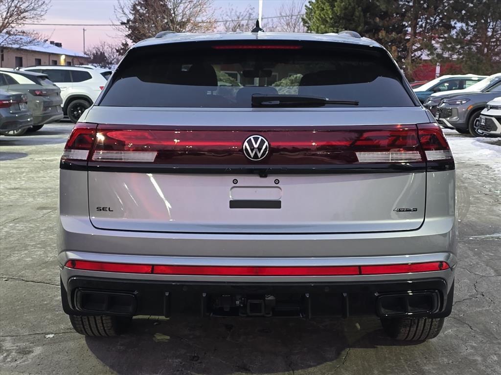 new 2026 Volkswagen Atlas Cross Sport car, priced at $49,009