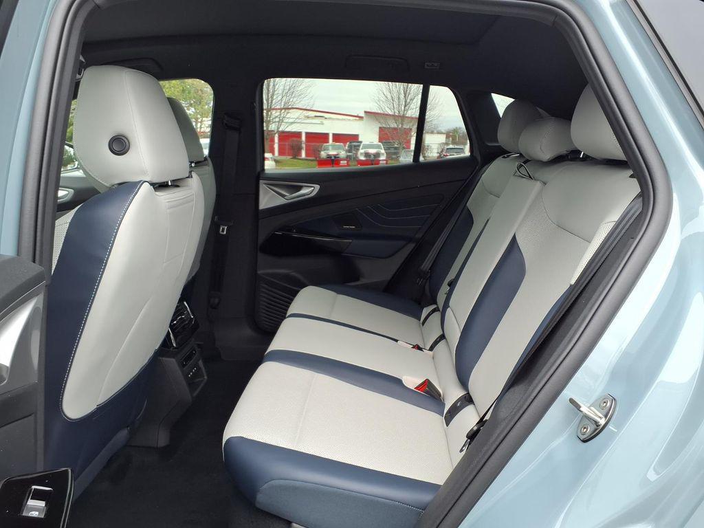new 2026 Volkswagen ID.4 car, priced at $55,657