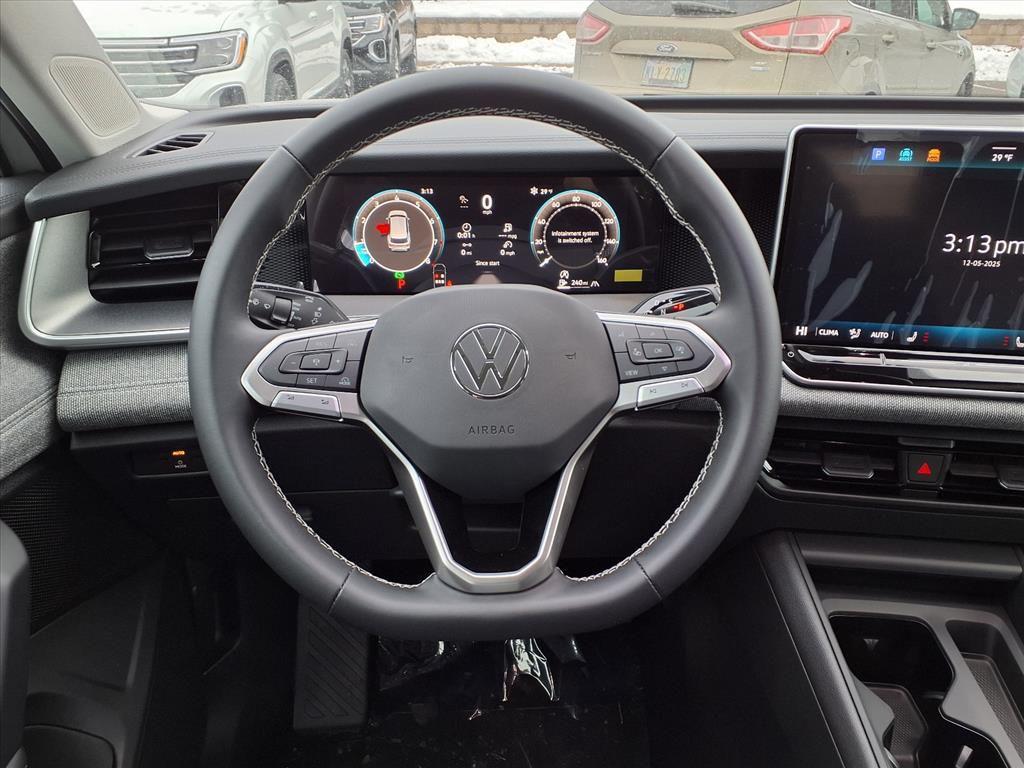 new 2026 Volkswagen Tiguan car, priced at $32,295