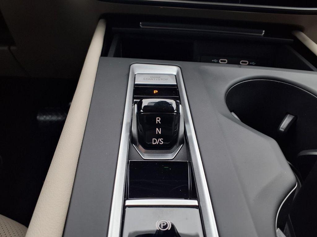 new 2026 Volkswagen Atlas car, priced at $40,245