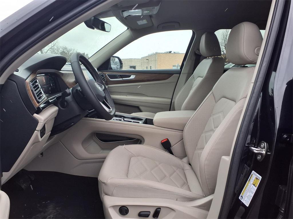 new 2026 Volkswagen Atlas car, priced at $38,745