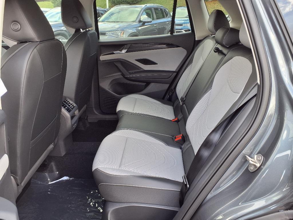 new 2025 Volkswagen Tiguan car, priced at $31,870