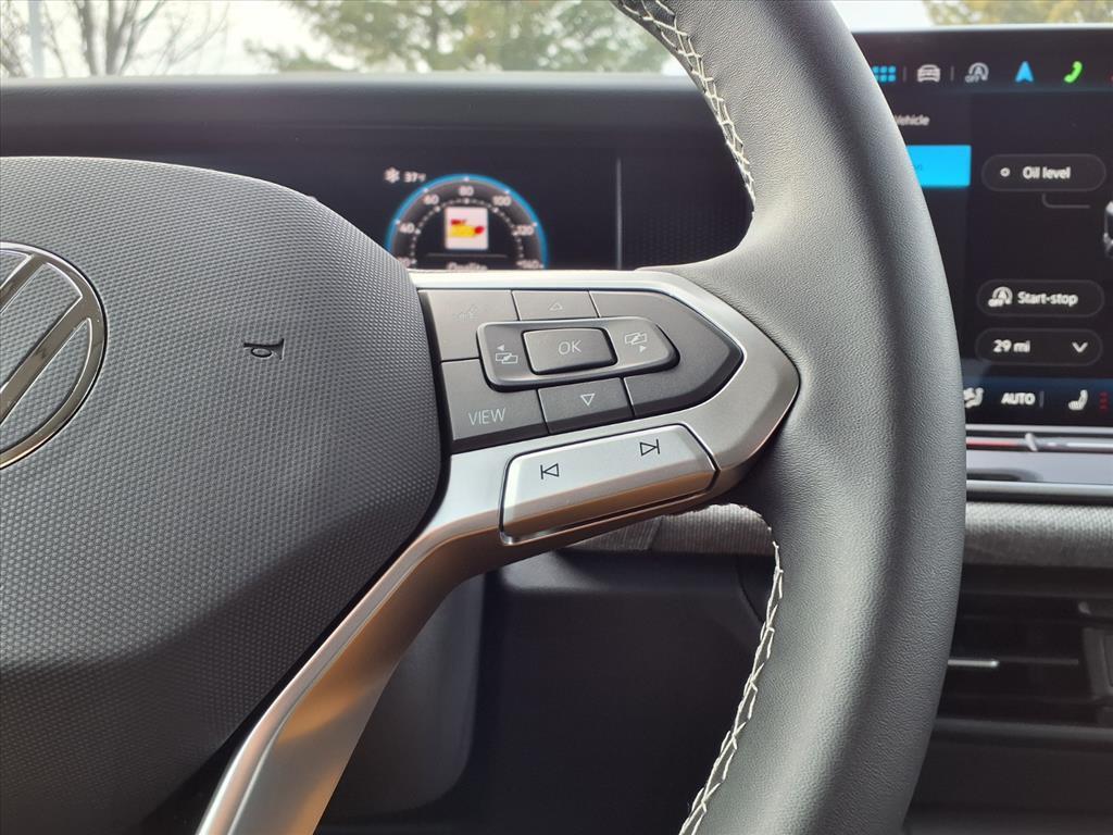 new 2025 Volkswagen Tiguan car, priced at $27,499