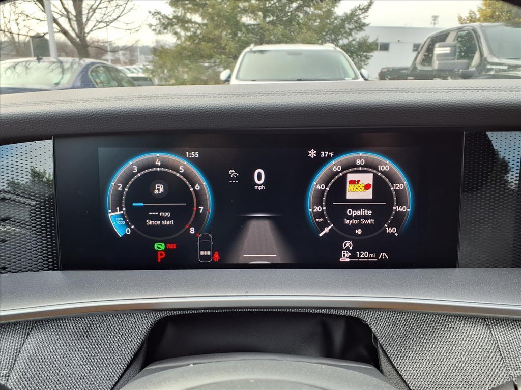 new 2025 Volkswagen Tiguan car, priced at $27,499