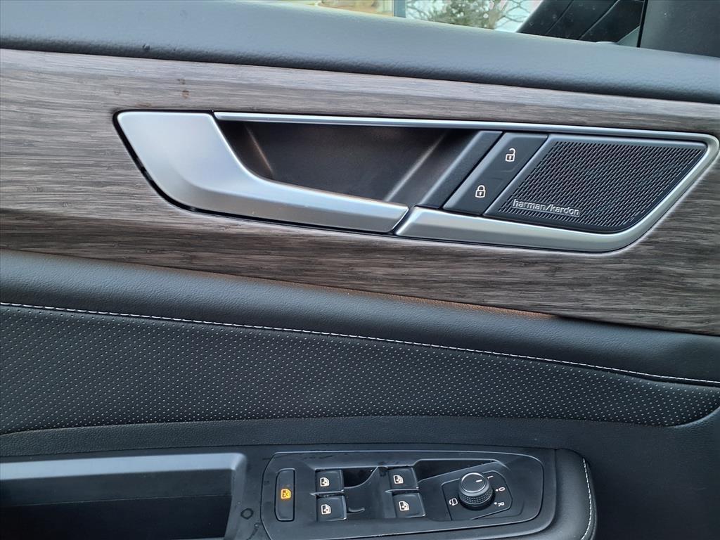 new 2026 Volkswagen Atlas car, priced at $52,181