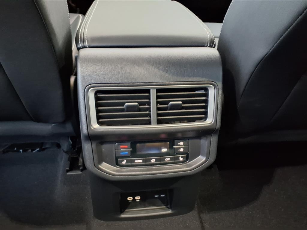 new 2026 Volkswagen Atlas car, priced at $52,181