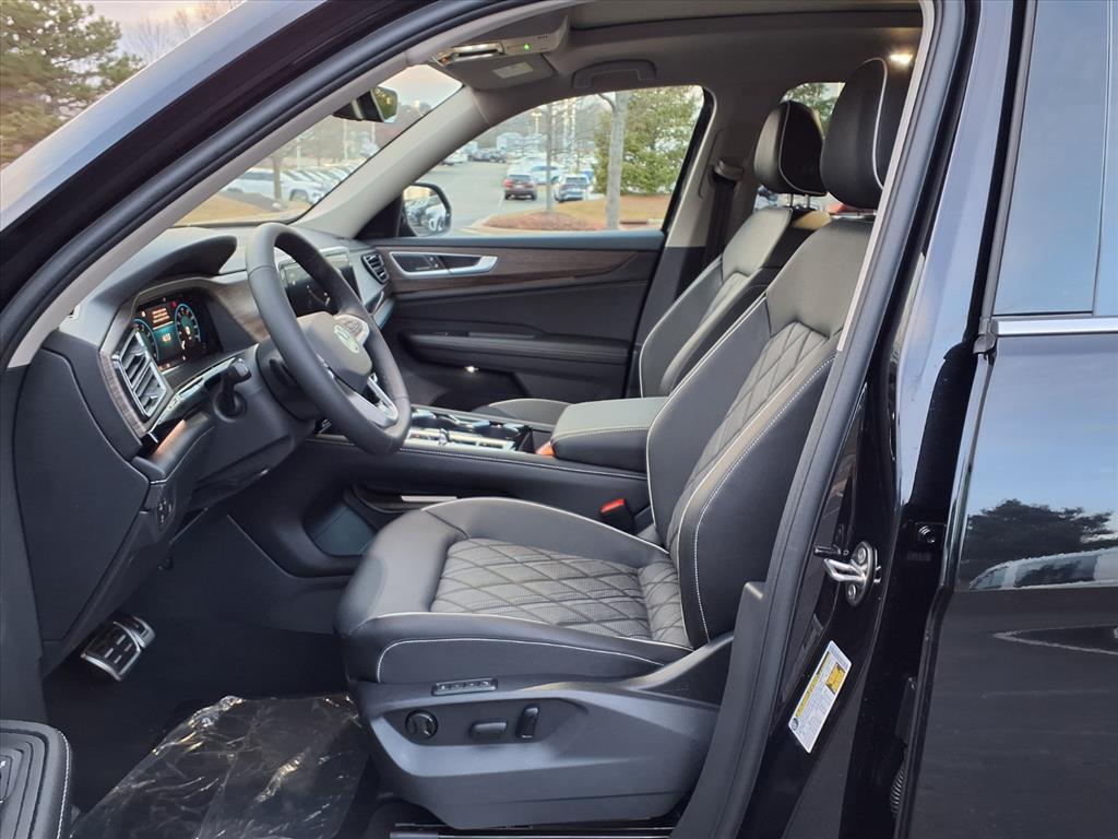 new 2026 Volkswagen Atlas car, priced at $52,181