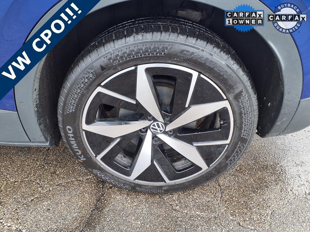 used 2022 Volkswagen ID.4 car, priced at $21,490