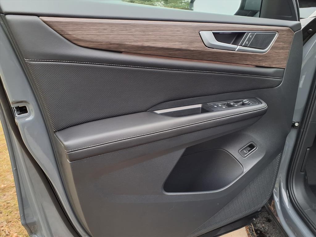 new 2026 Volkswagen Atlas car, priced at $47,773