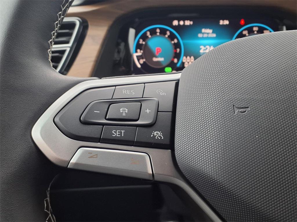 new 2026 Volkswagen Atlas car, priced at $43,490